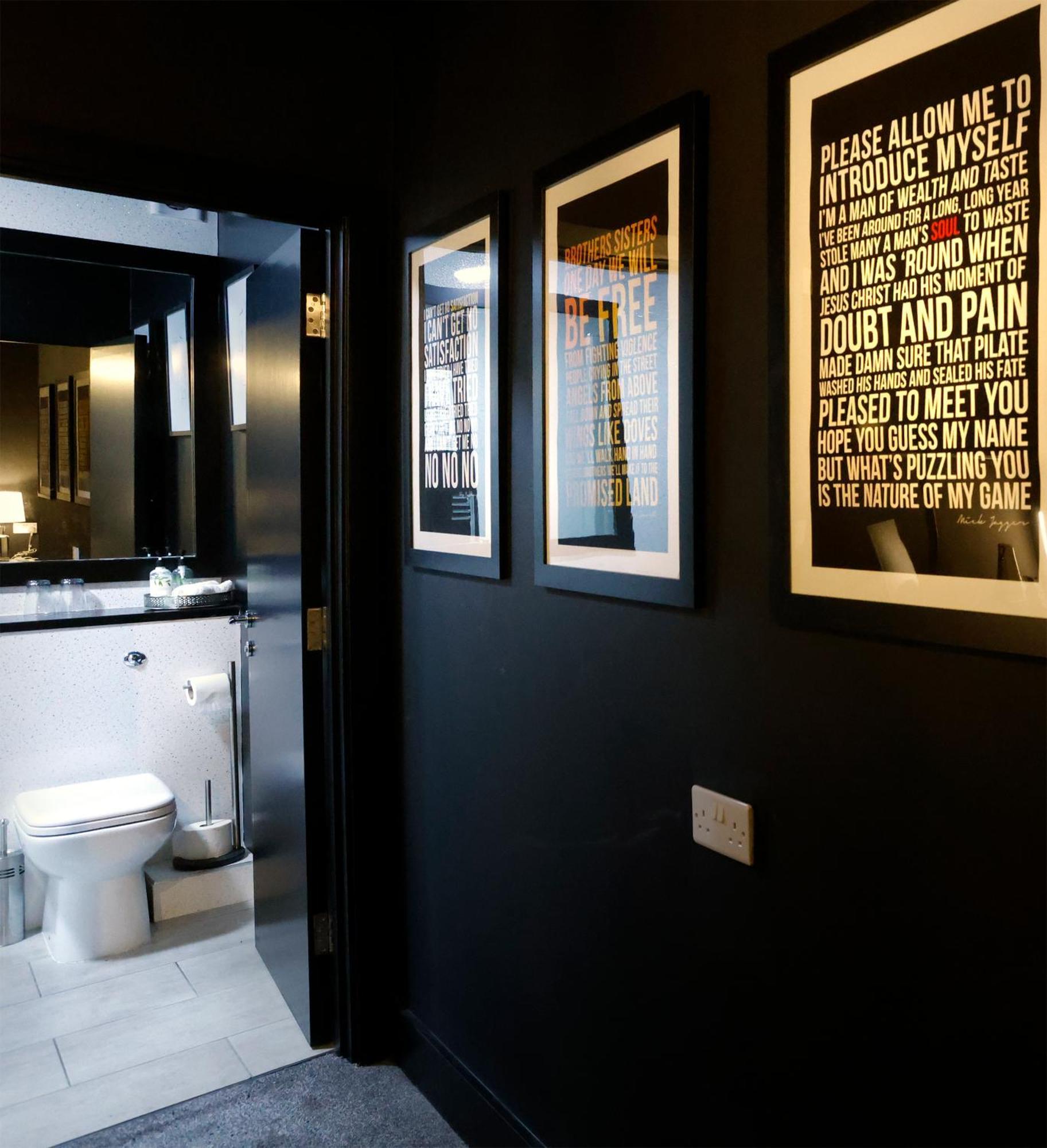 The Sea Lounge Accomodation 브로드스테어즈 외부 사진