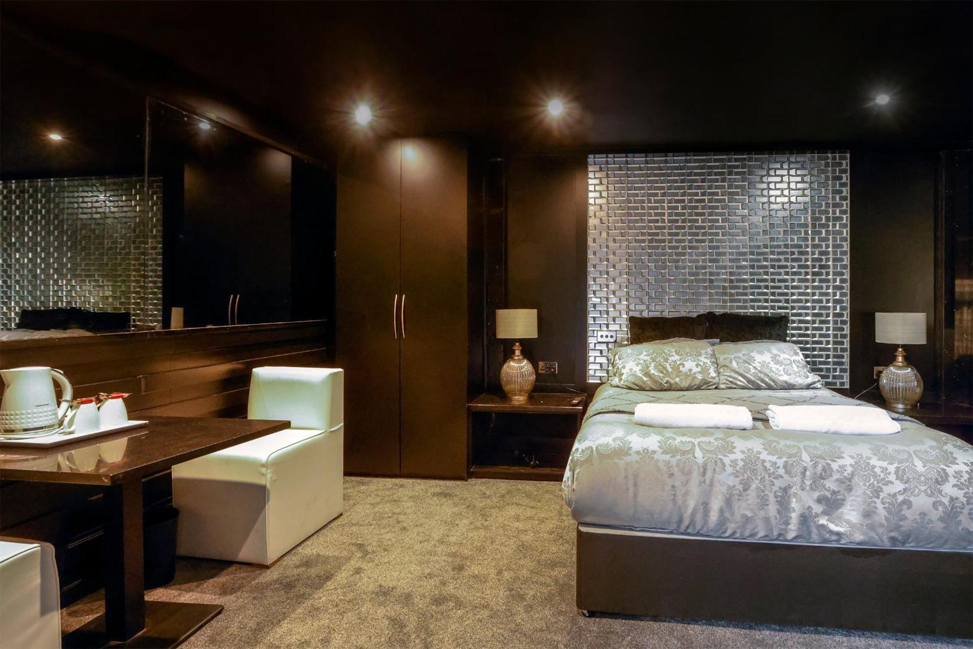 The Sea Lounge Accomodation 브로드스테어즈 외부 사진